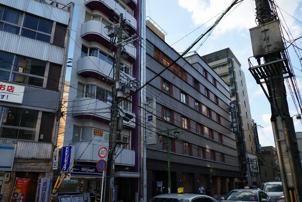 雑居ビル