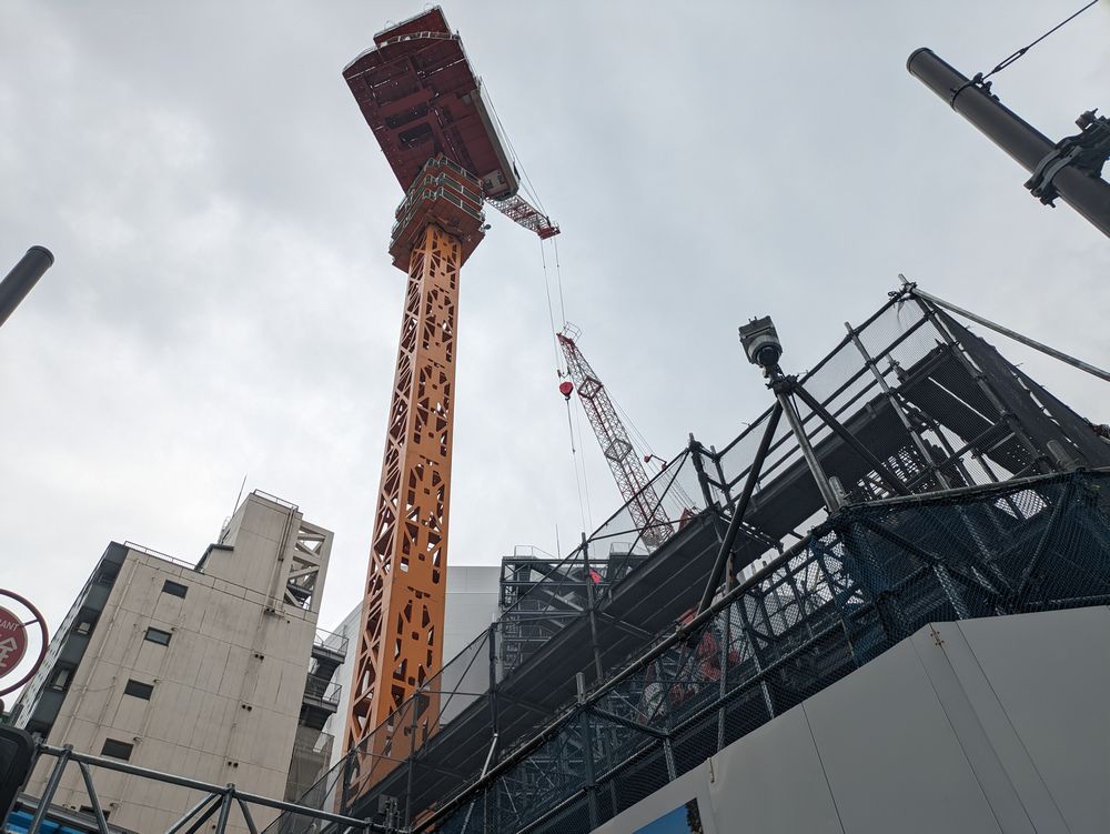 マンション建設現場