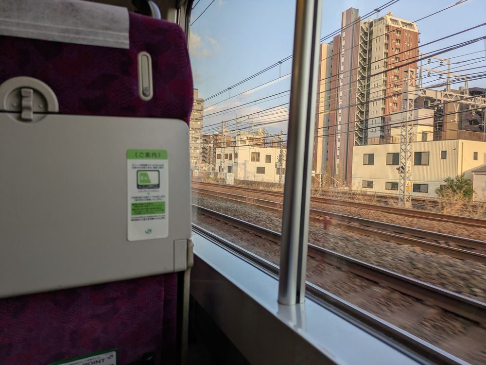 東海道線、横浜駅付近
