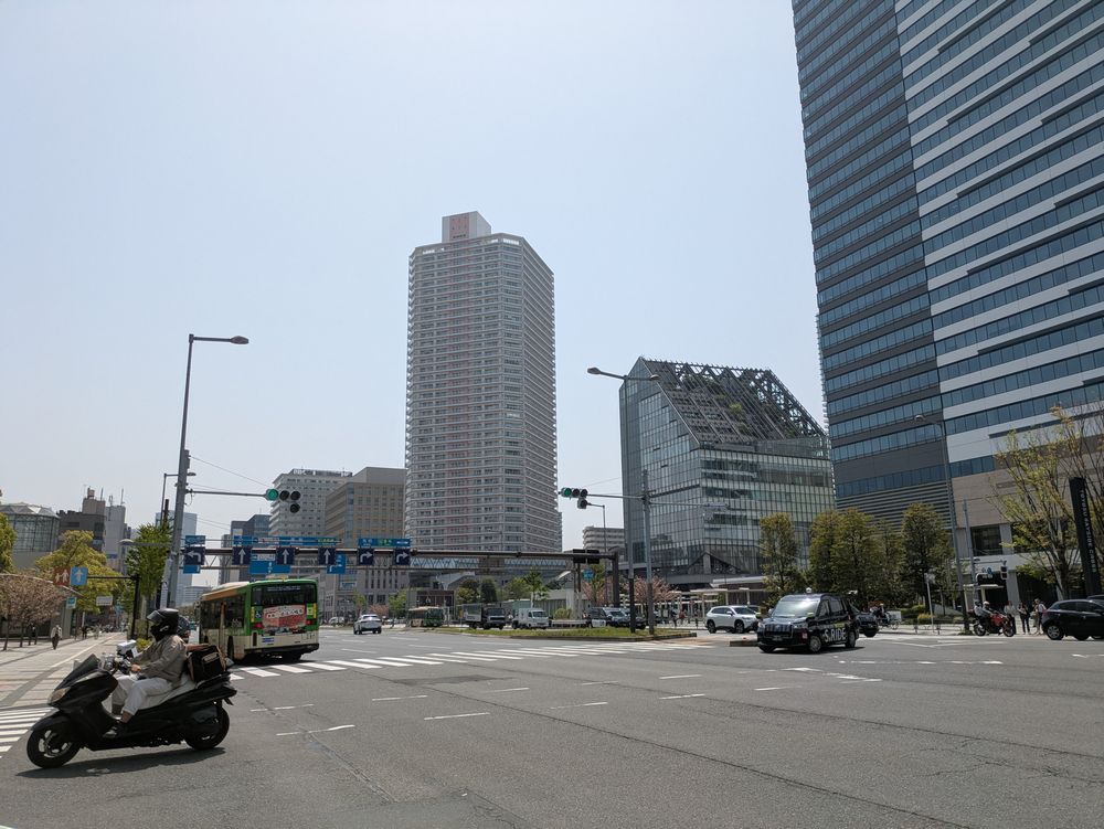 豊洲駅