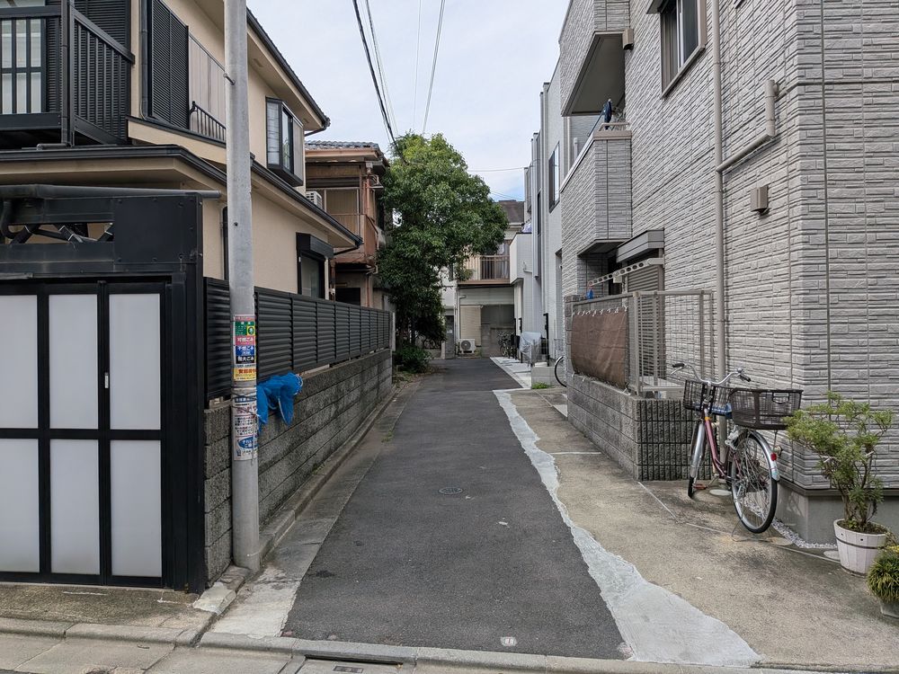 住宅街の道路
