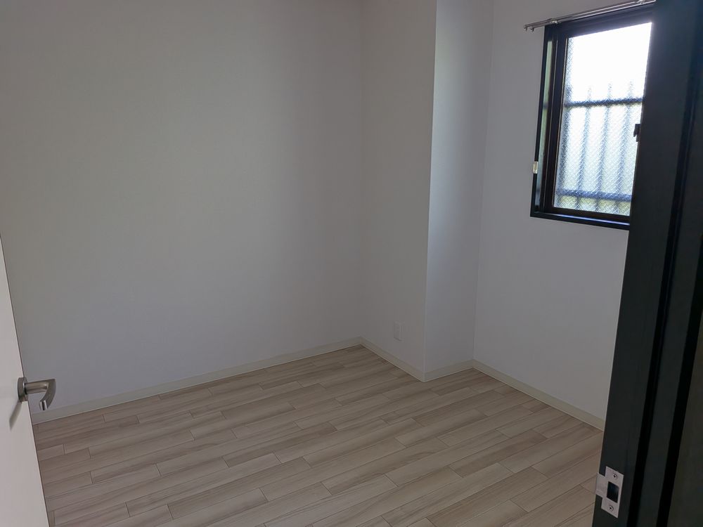 フロントヒルズⅢ