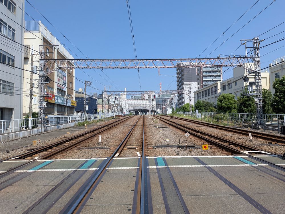 蒲田駅近くの踏切